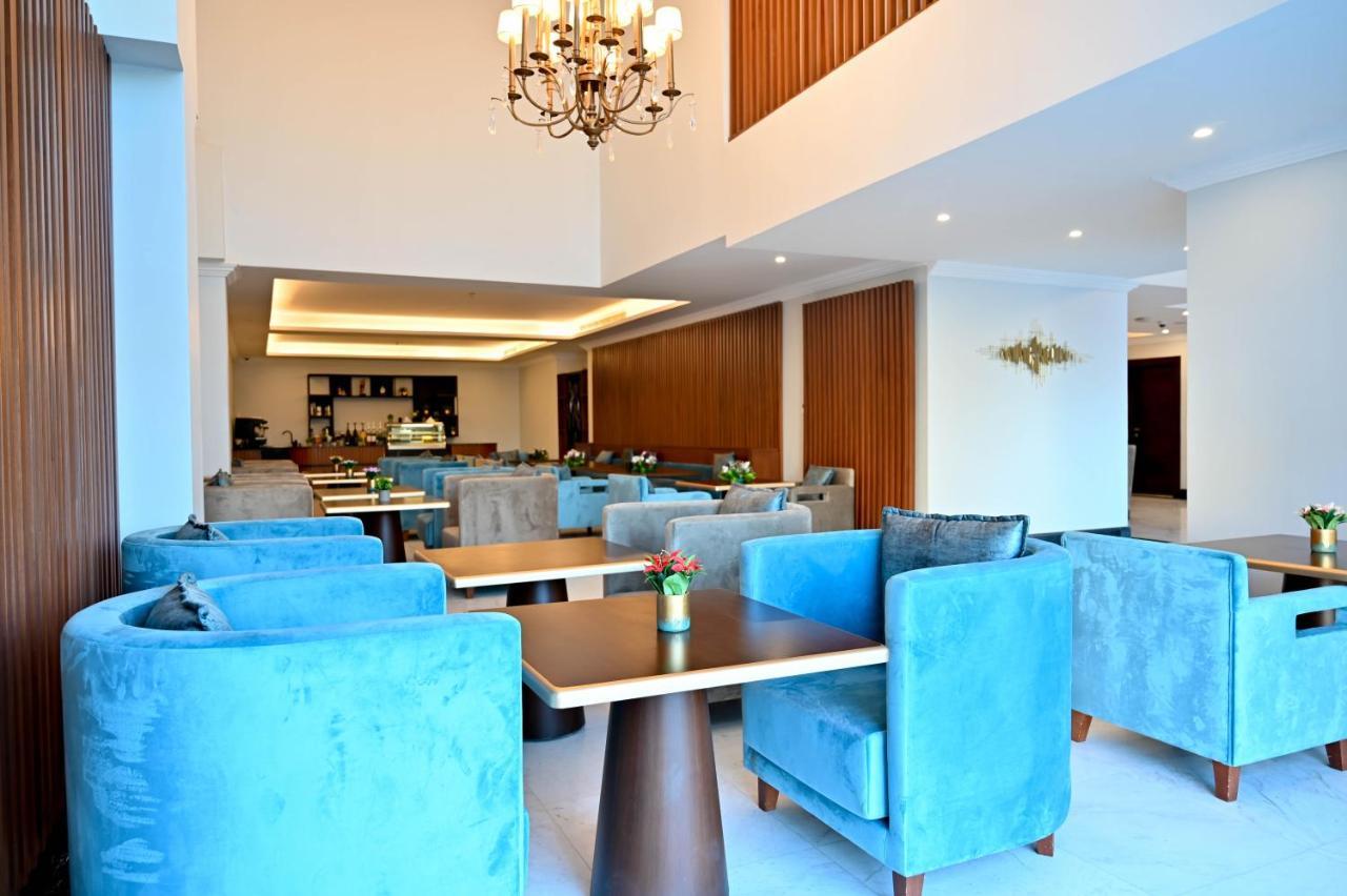 Sas Blue Suites Джеда Екстериор снимка