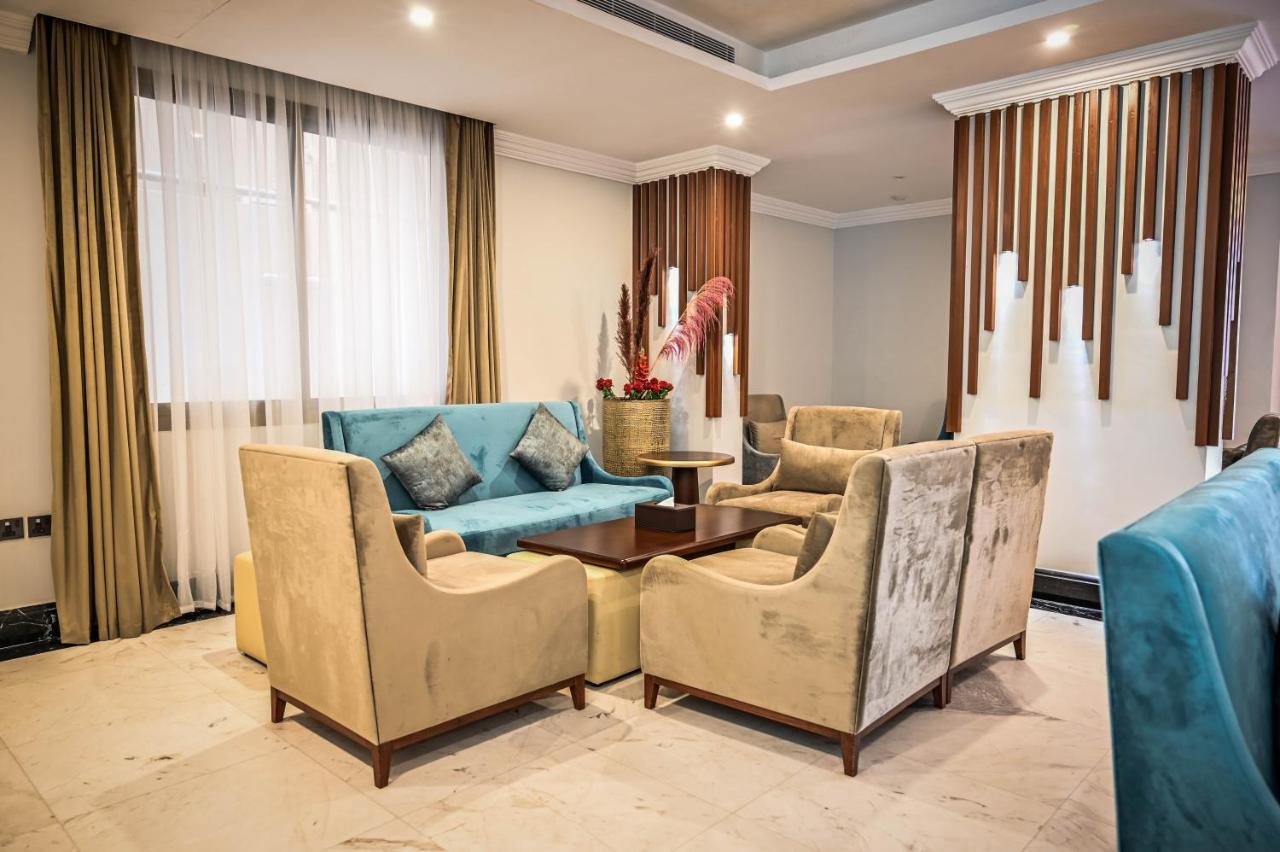 Sas Blue Suites Джеда Екстериор снимка