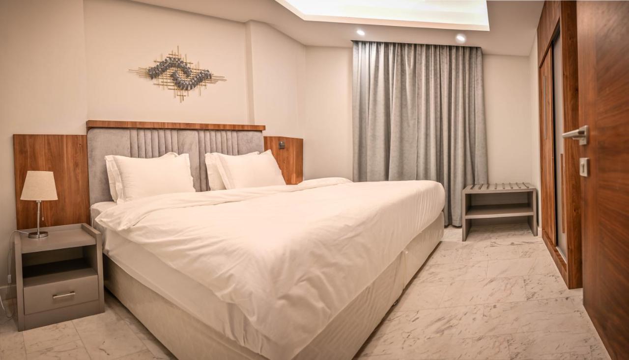 Sas Blue Suites Джеда Екстериор снимка