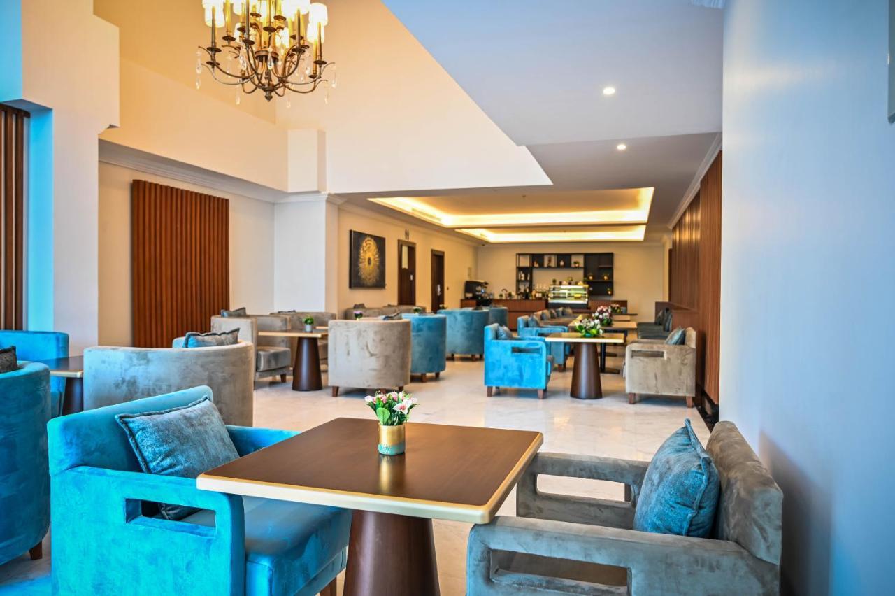 Sas Blue Suites Джеда Екстериор снимка