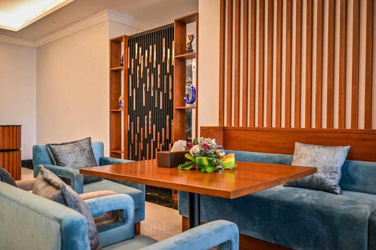 Sas Blue Suites Джеда Екстериор снимка