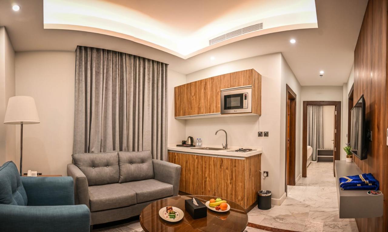 Sas Blue Suites Джеда Екстериор снимка